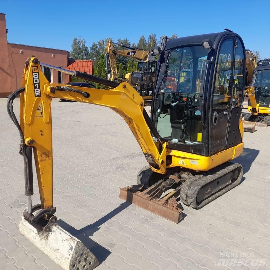JCB 8018 CTS Minikoparki