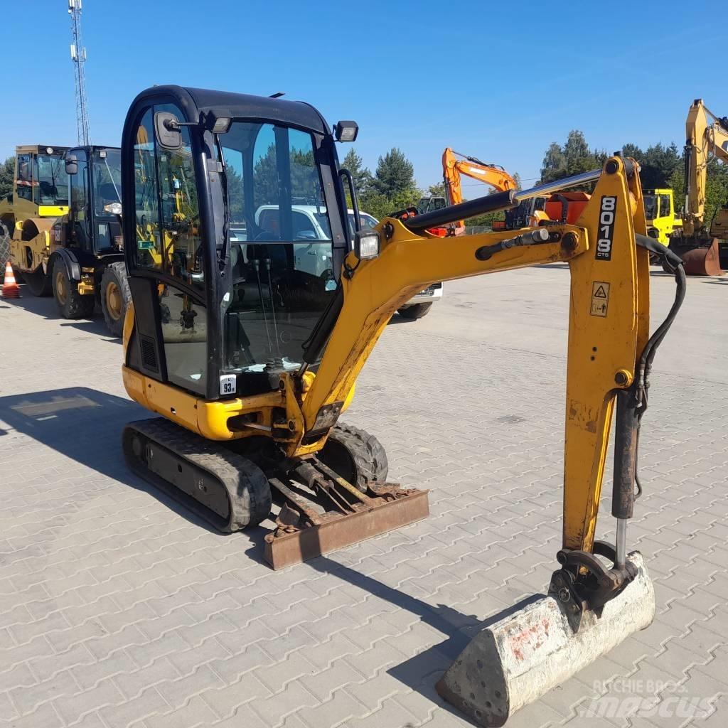 JCB 8018 CTS Minikoparki