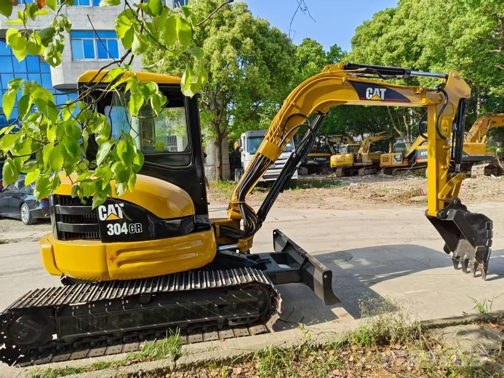 CAT 304 CR Minikoparki