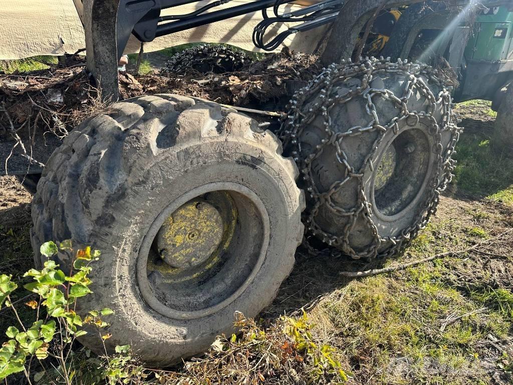 John Deere 1210 E Forwardery