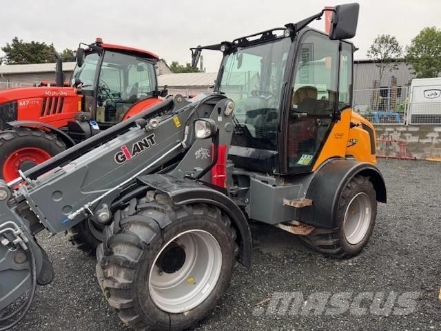 GiANT V 761 T Ładowarki rolnicze