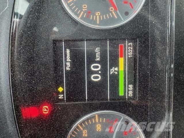 GiANT V 761 T Ładowarki rolnicze