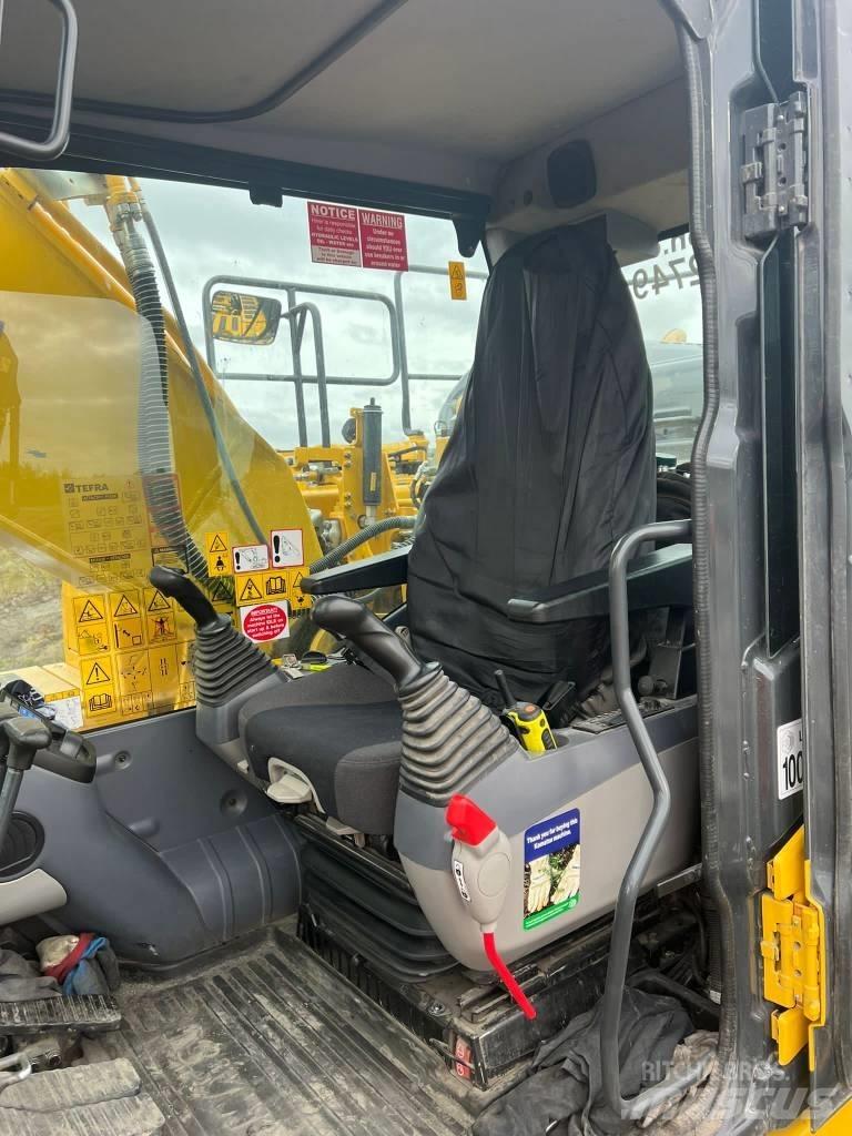 Komatsu PC210LC-11 Koparki gąsienicowe