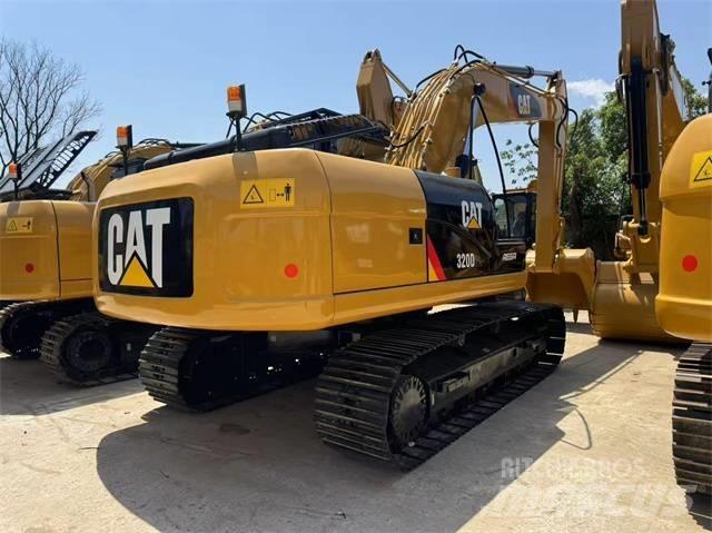 CAT 320 D Koparki gąsienicowe