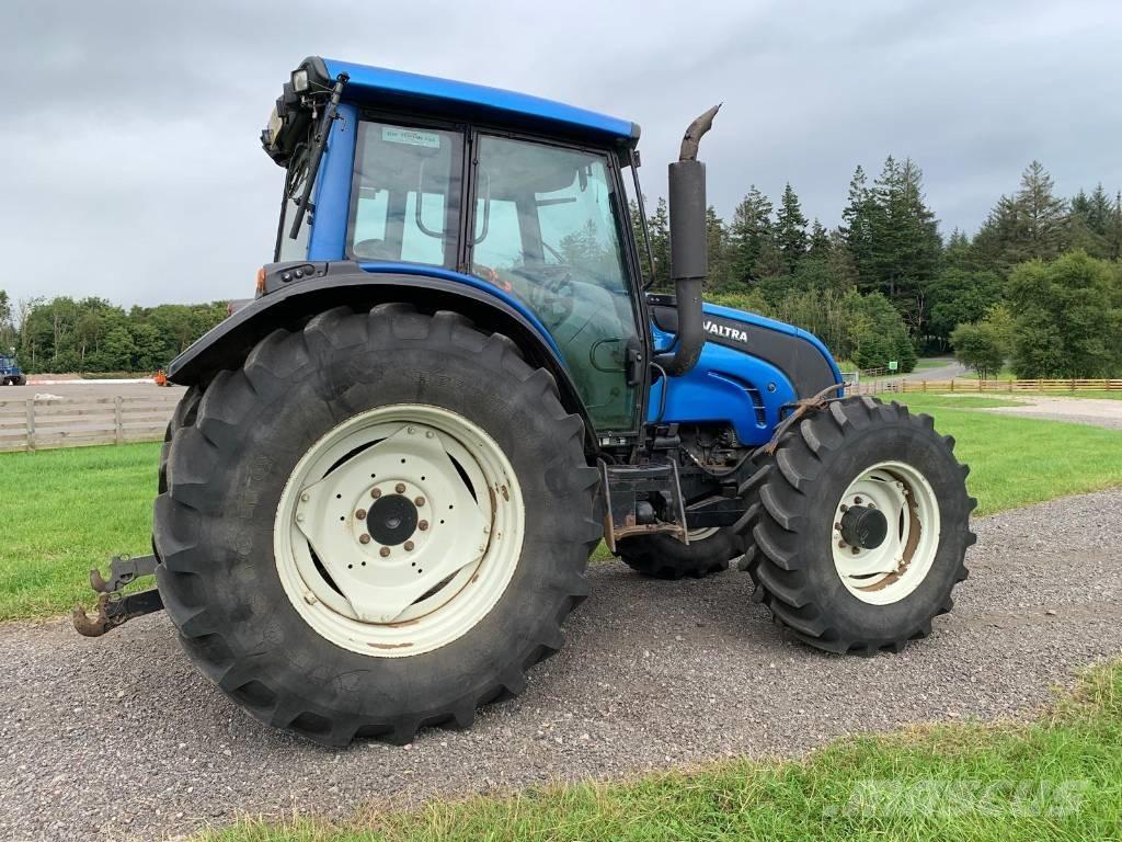 Valtra N141 Tractor Traktory leśne
