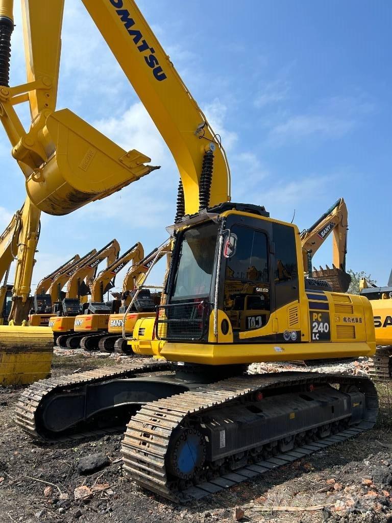 Komatsu PC 240 LC Koparki gąsienicowe