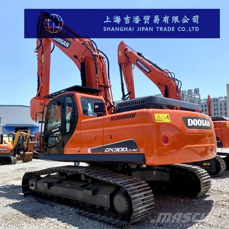 Doosan DX 300 Koparki gąsienicowe
