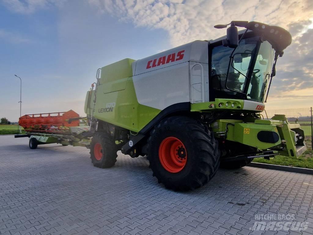 CLAAS Lexion 670 Kombajny zbożowe