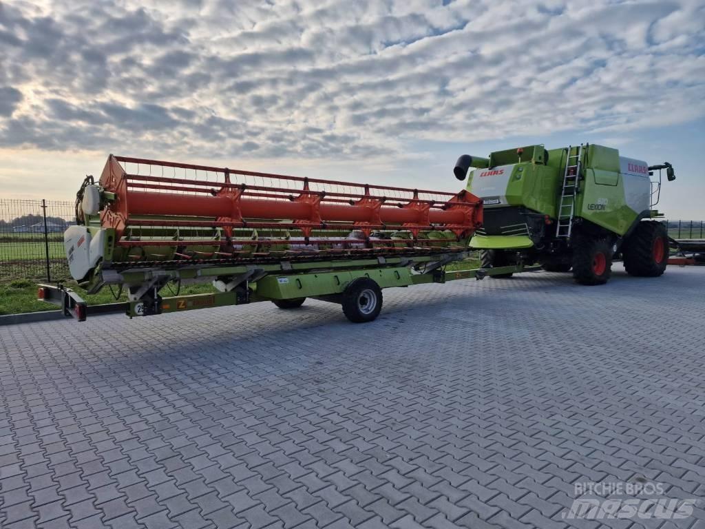 CLAAS Lexion 670 Kombajny zbożowe