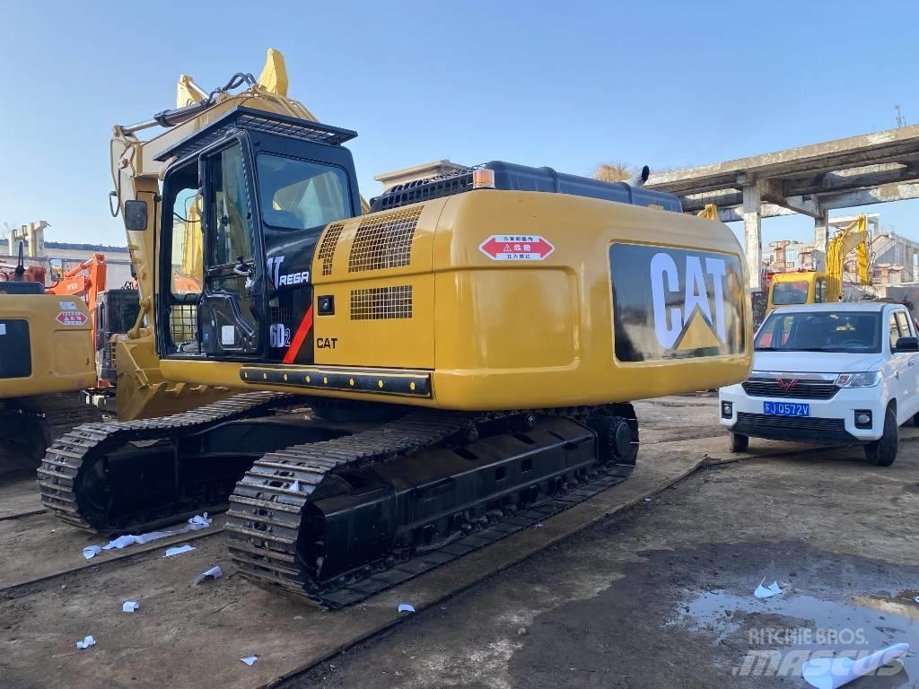CAT 326 D2L Koparki gąsienicowe