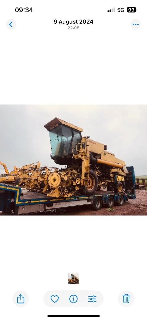 New Holland 8050 Kombajny zbożowe