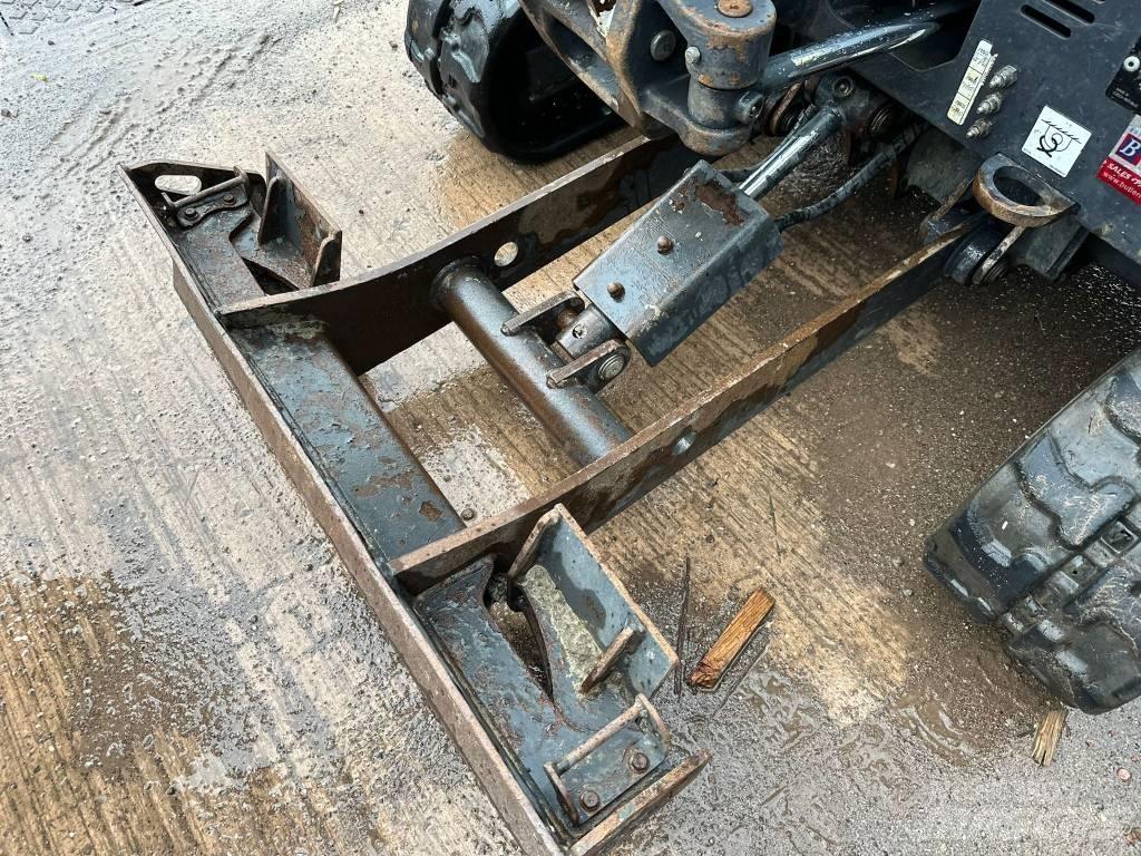 Bobcat E17z Minikoparki