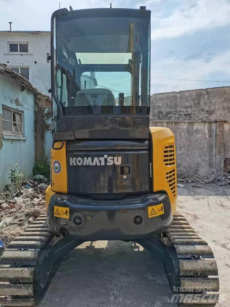 Komatsu PC 35 Minikoparki