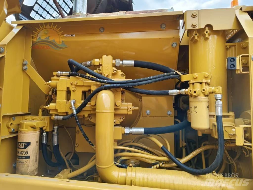CAT 325 B L Koparki gąsienicowe