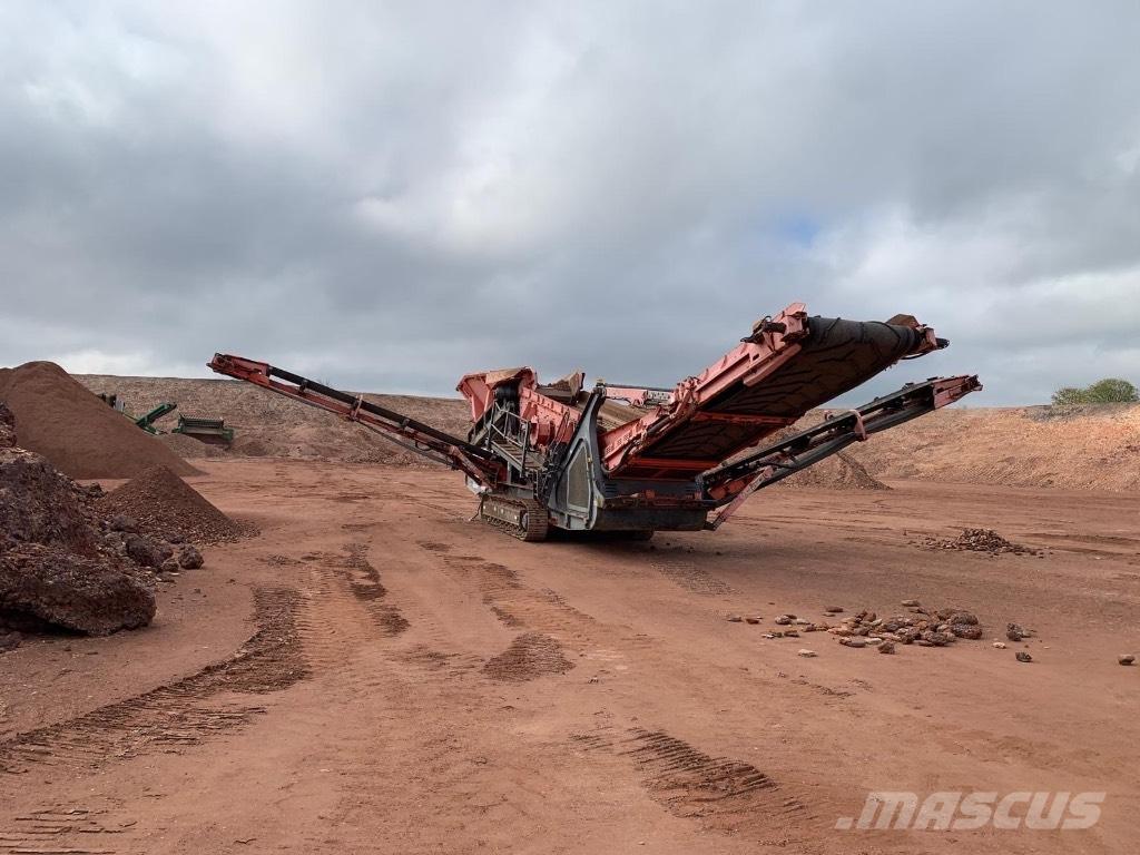 Sandvik QE 341 Przesiewacze mobilne