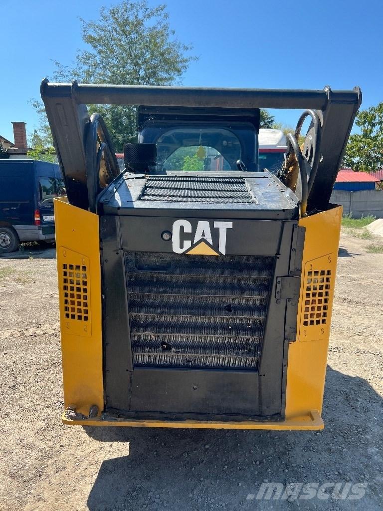 CAT 272 D XHP Ładowarki burtowe