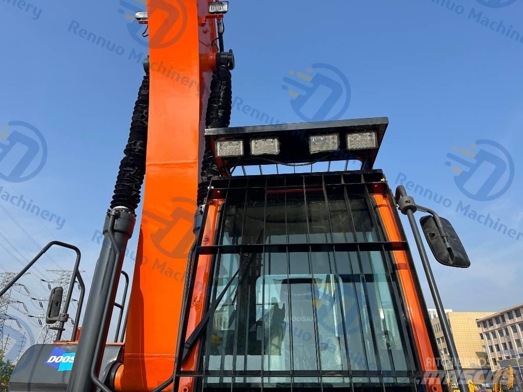 Doosan DX 300LC-9C Koparki gąsienicowe