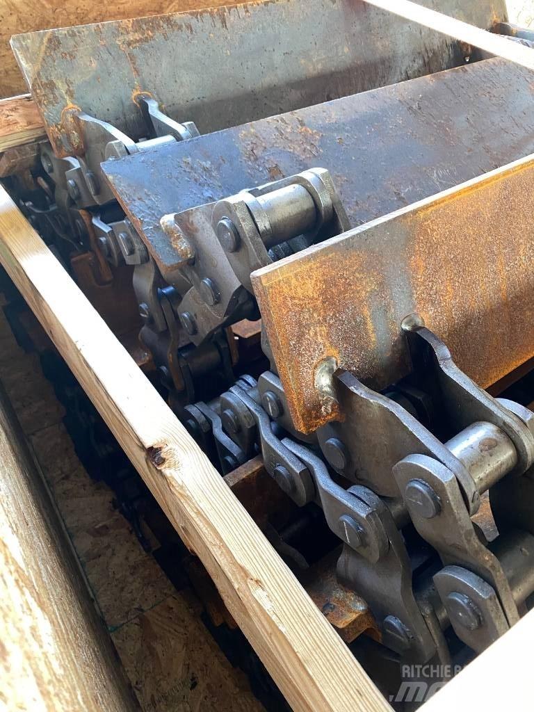 Roadtec SB2500 Gąsienice, łańcuchy i podwozia