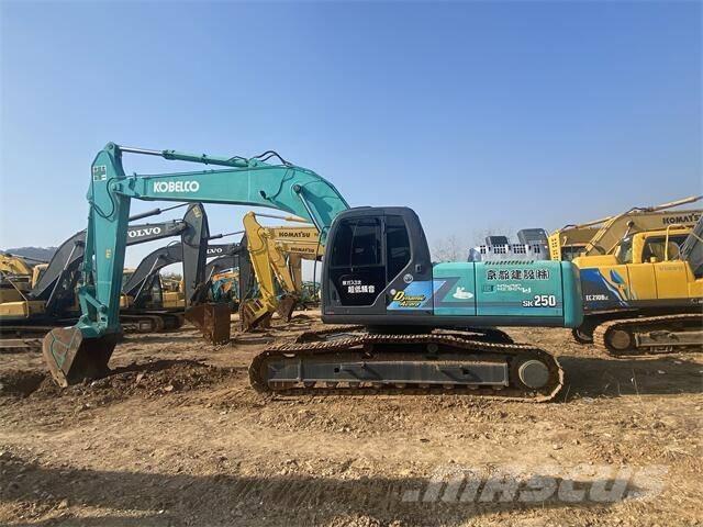 Kobelco SK250-8 Koparki gąsienicowe
