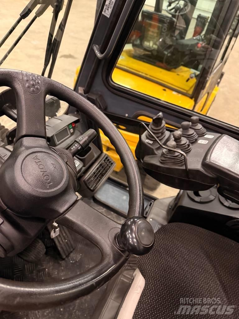 Toyota 7FDA50 Wózki Diesla