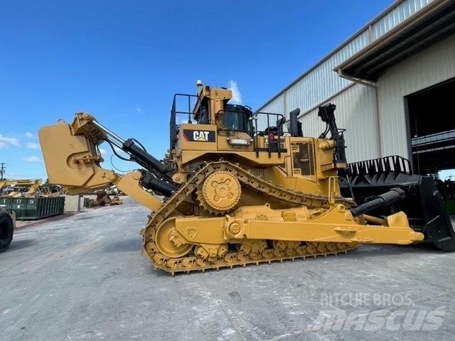 CAT D11T Spycharki gąsienicowe