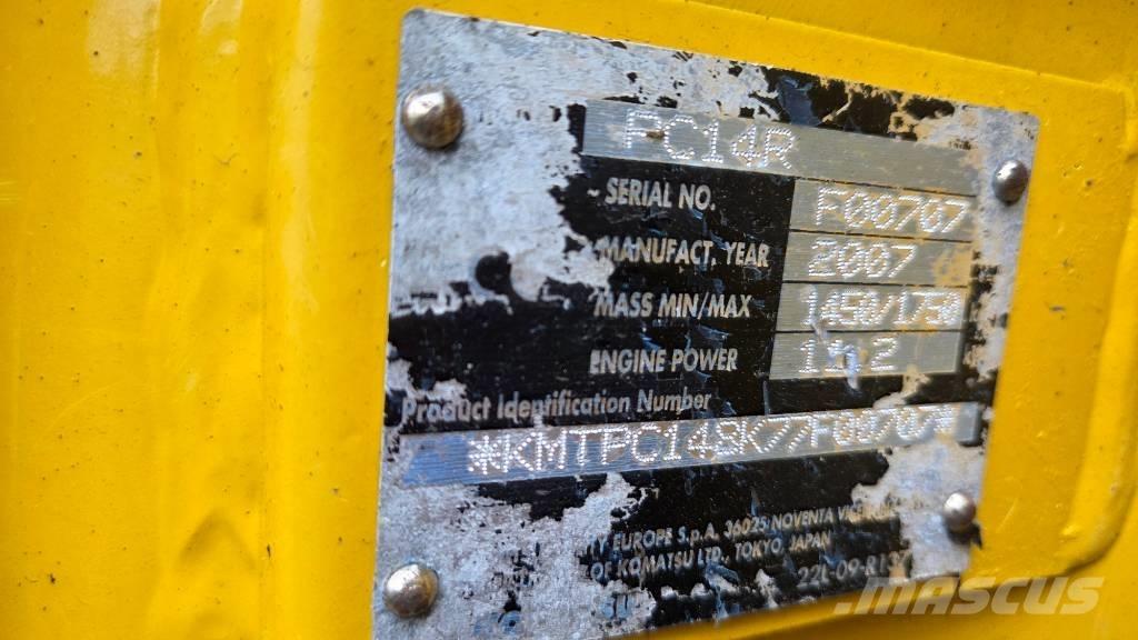 Komatsu PC 14 R Minikoparki