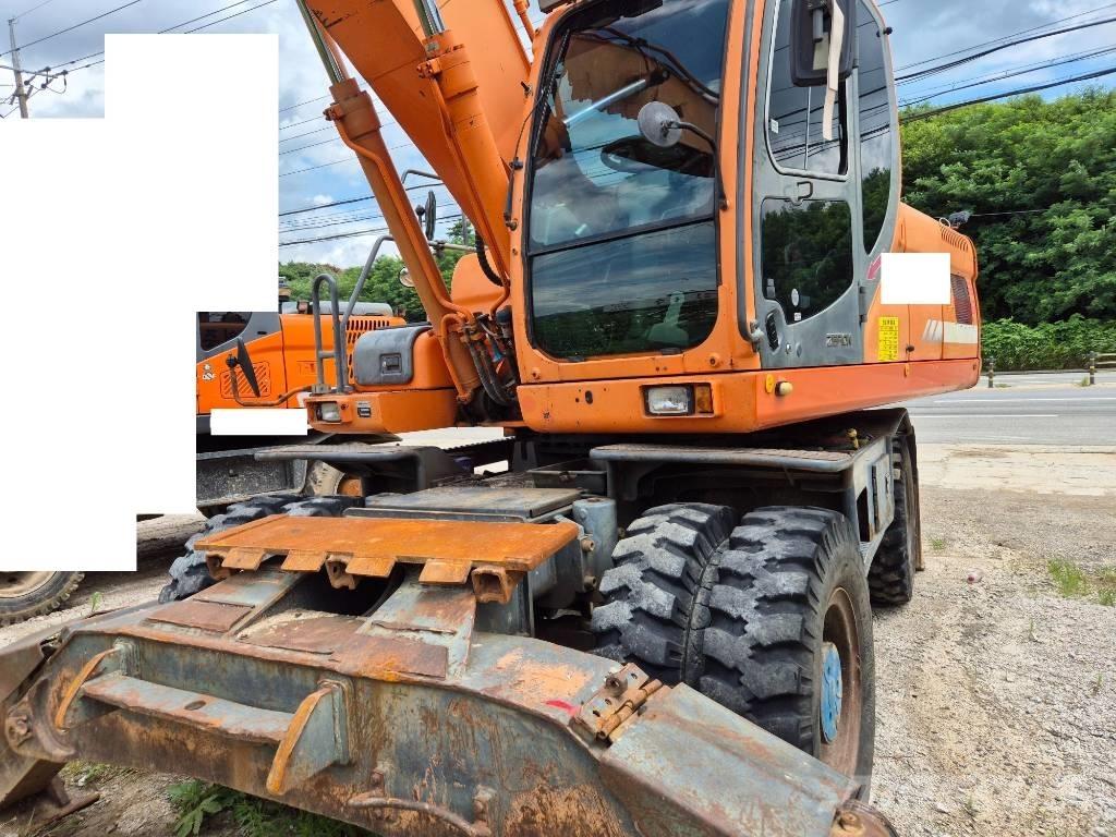 Doosan DX210WA Koparki kołowe