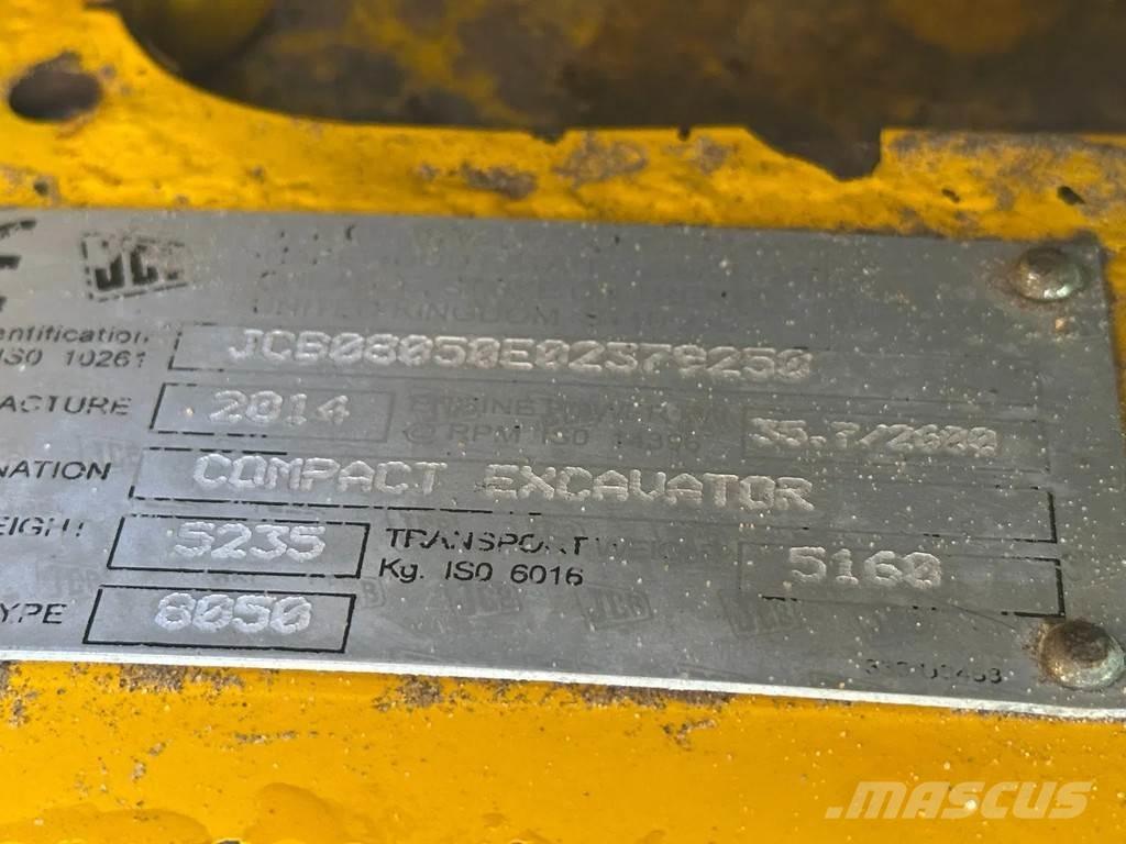 JCB 8050 Minikoparki