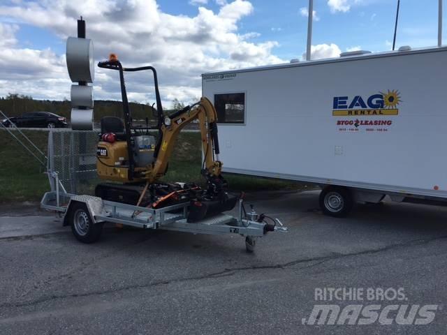 CAT 300,9 (UTHYRES) Minikoparki