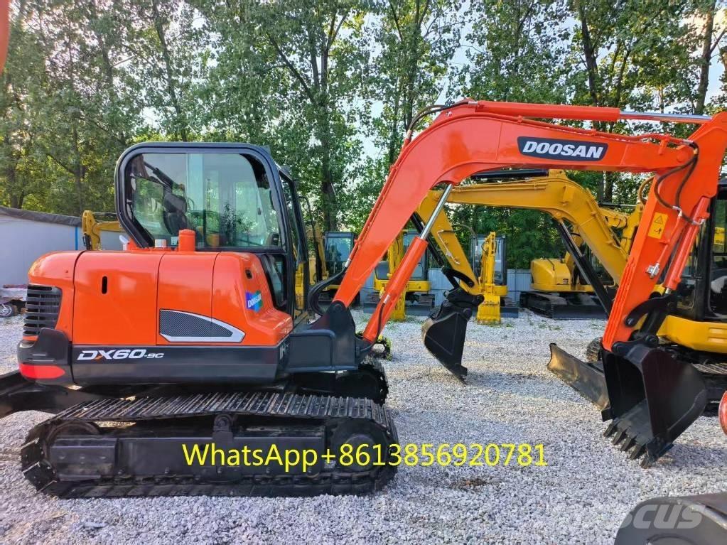 Doosan DX 60 Minikoparki