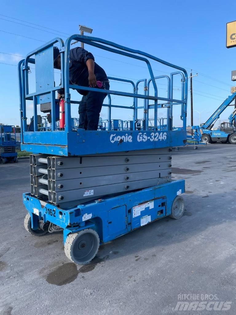 Genie GS 3246 Podnośniki nożycowe