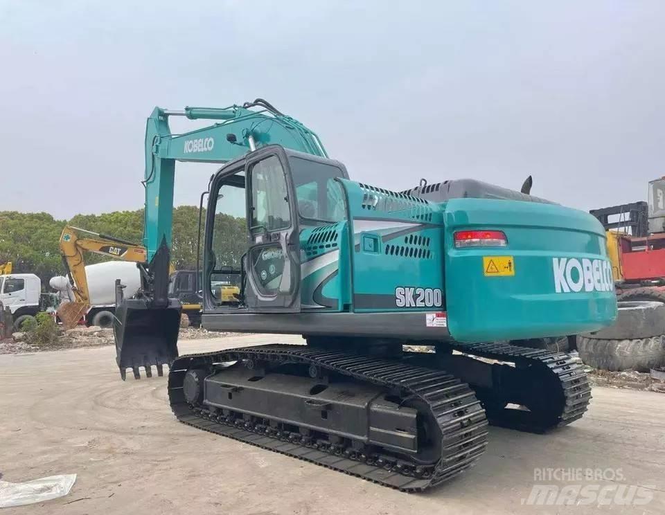 Kobelco SK 200 Koparki gąsienicowe