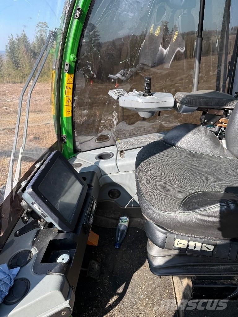John Deere 1270 G Harwestery