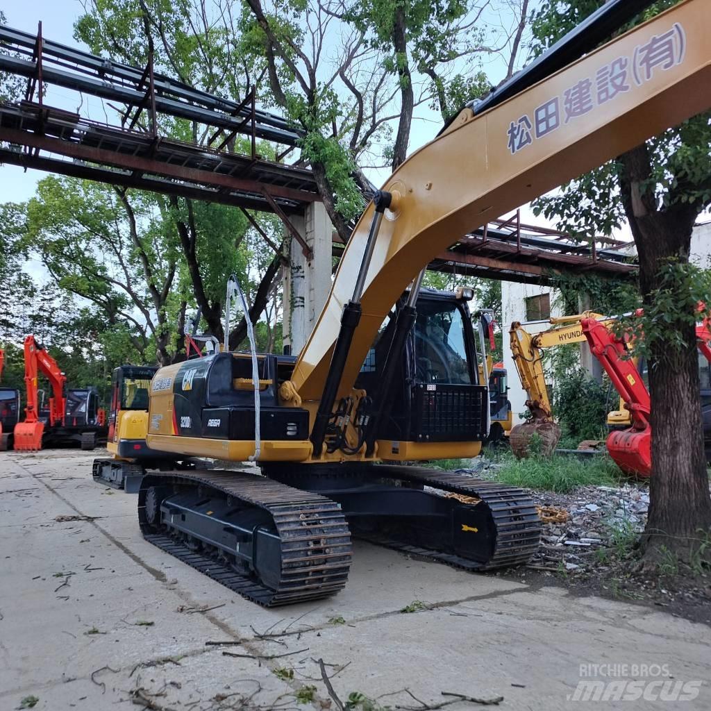 CAT 330 D Koparki gąsienicowe