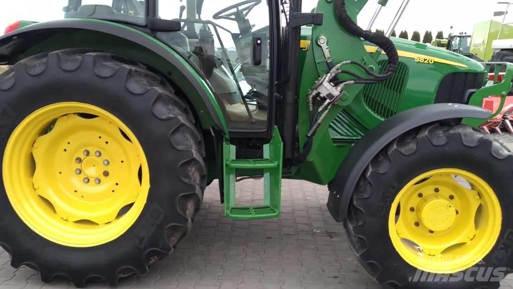 John Deere 5820 Ciągniki rolnicze