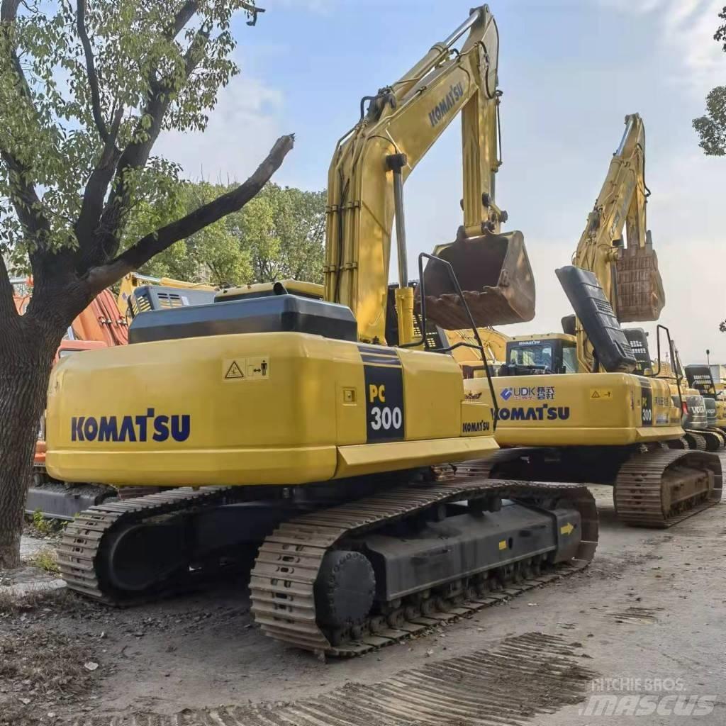 Komatsu PC 300 Koparki gąsienicowe