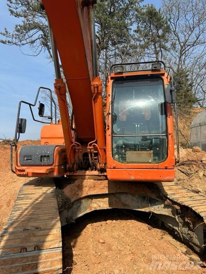 Doosan DX 220 LCA Koparki gąsienicowe