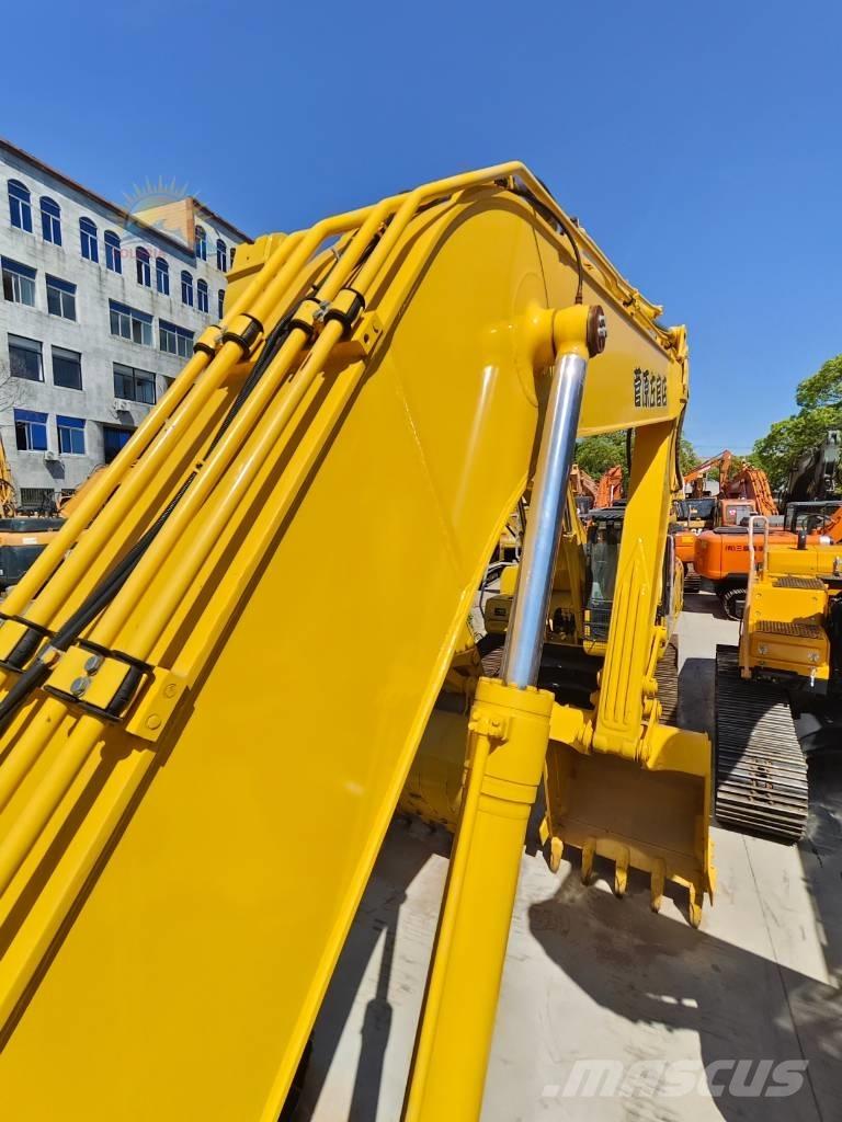 Komatsu PC 220-8 Koparki gąsienicowe
