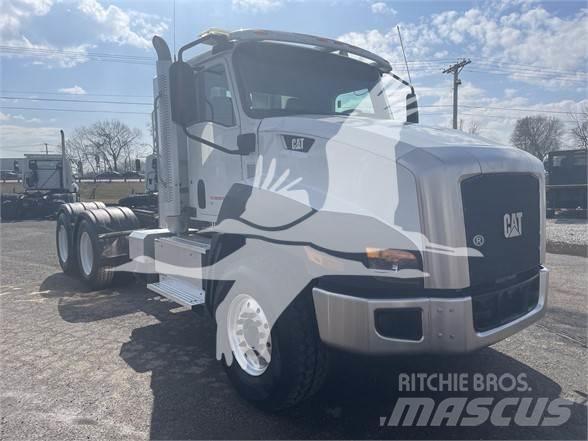 CAT CT660 Ciągniki siodłowe