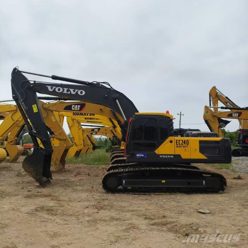 Volvo EC 240 Koparki gąsienicowe