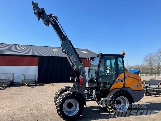 GiANT G5000 tele Ładowarki rolnicze