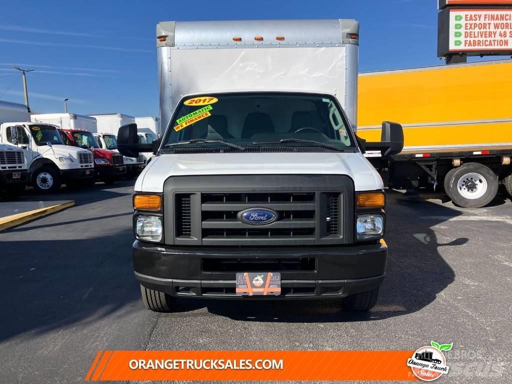 Ford E 350 SD Samochody ciężarowe ze skrzynią zamkniętą