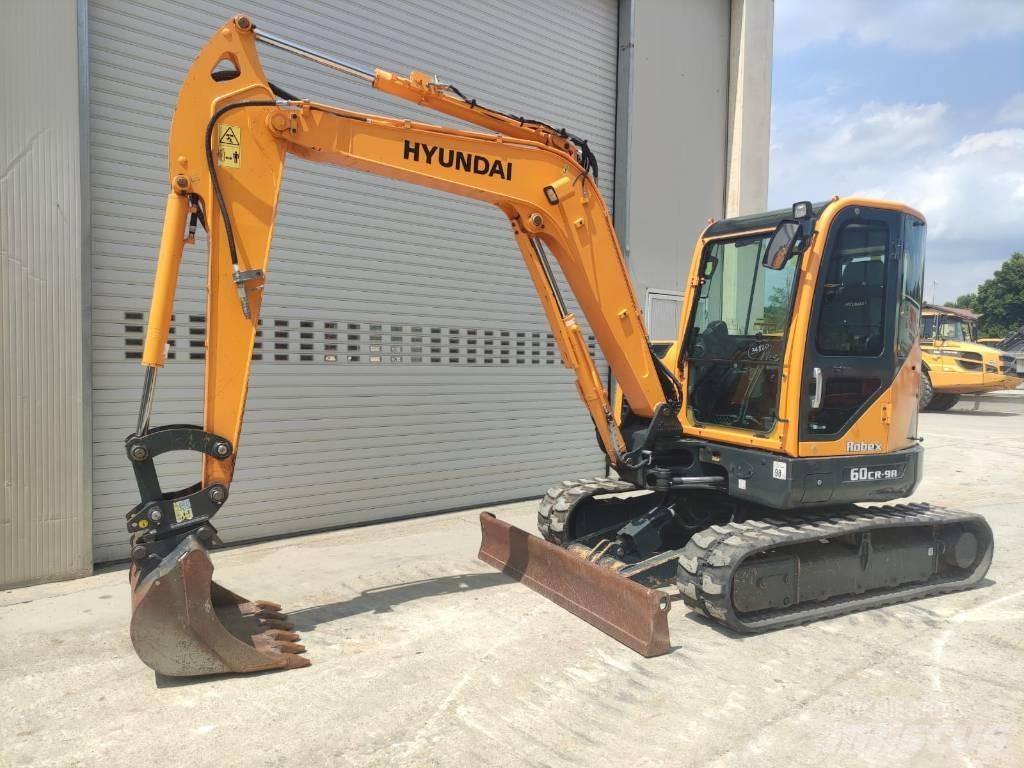 Hyundai R60CR-9A Minikoparki
