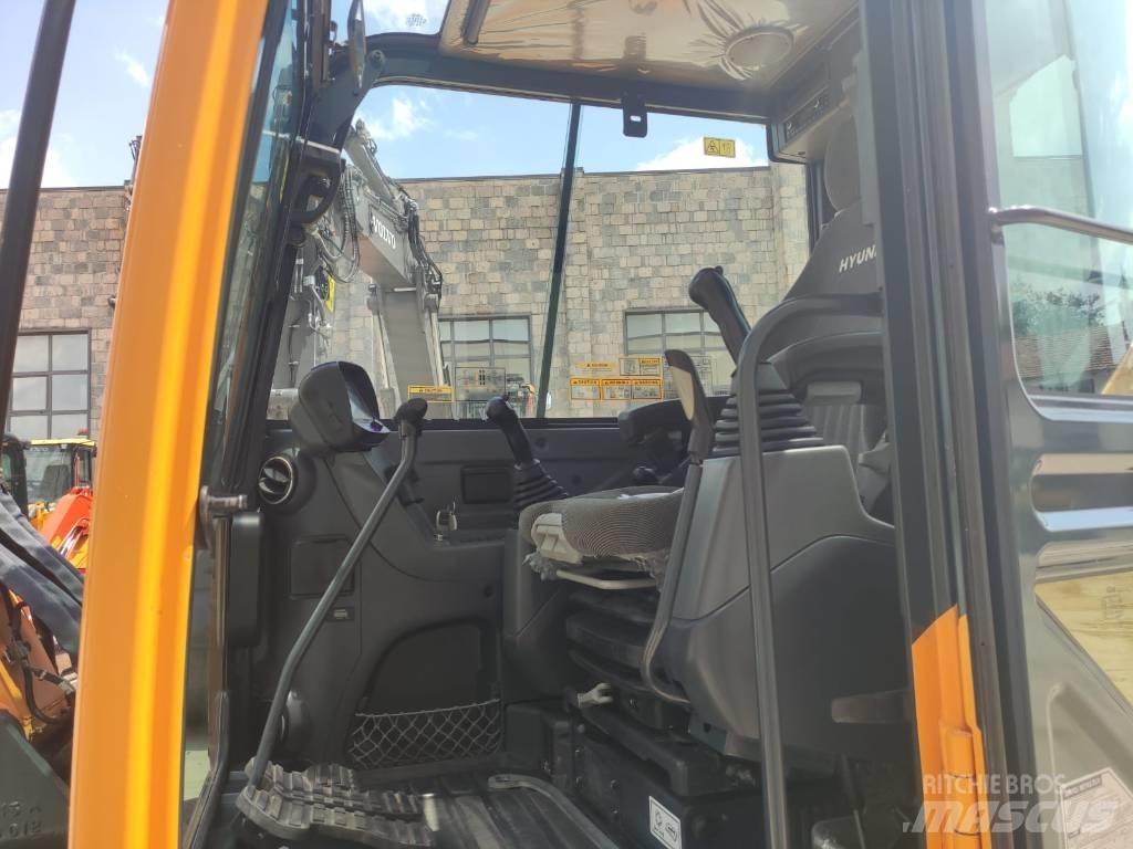 Hyundai R60CR-9A Minikoparki