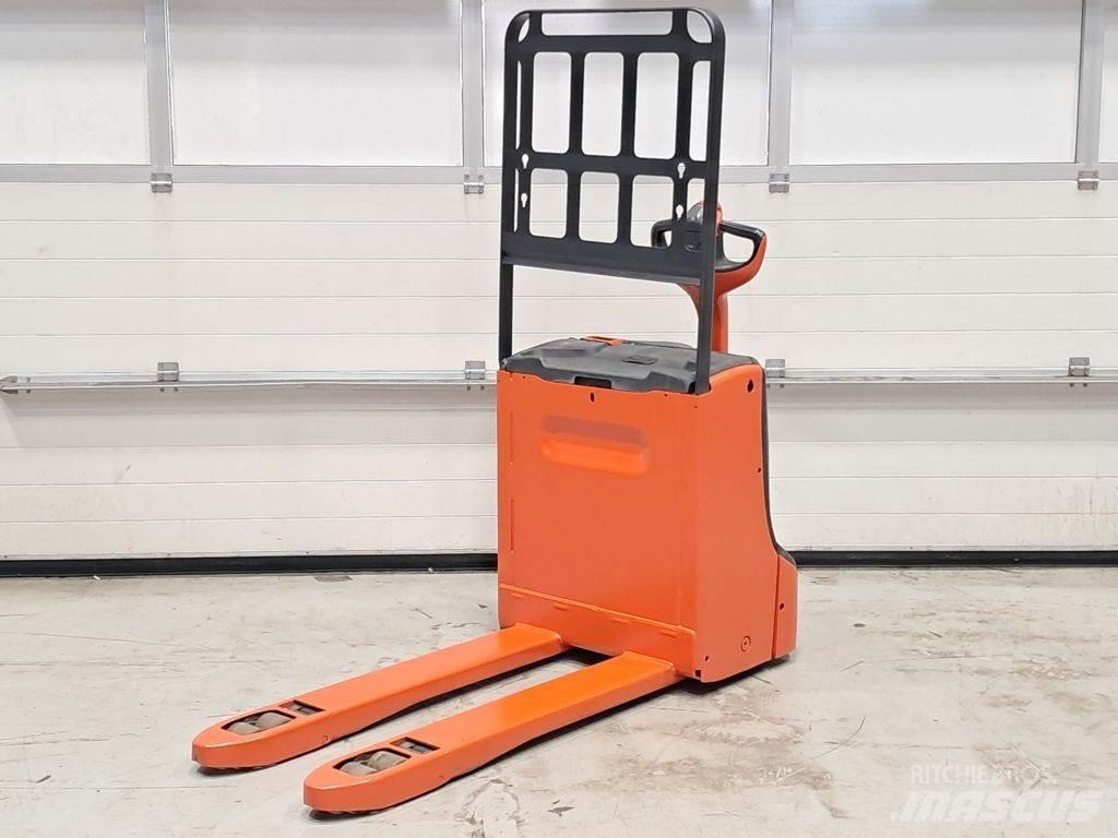 Linde T18 Wózki widłowe unoszące