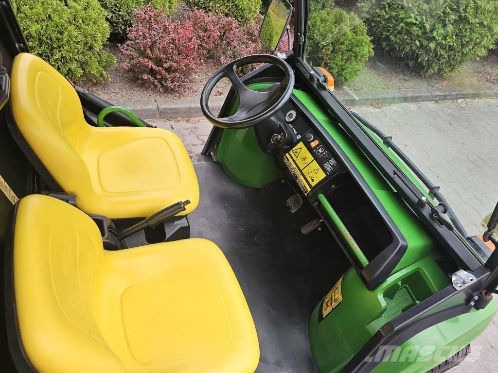 John Deere Gator TE Maszyny komunalne