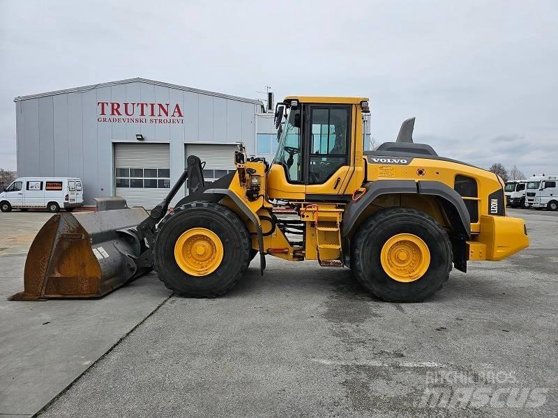 Volvo L 120 H Ładowarki kołowe