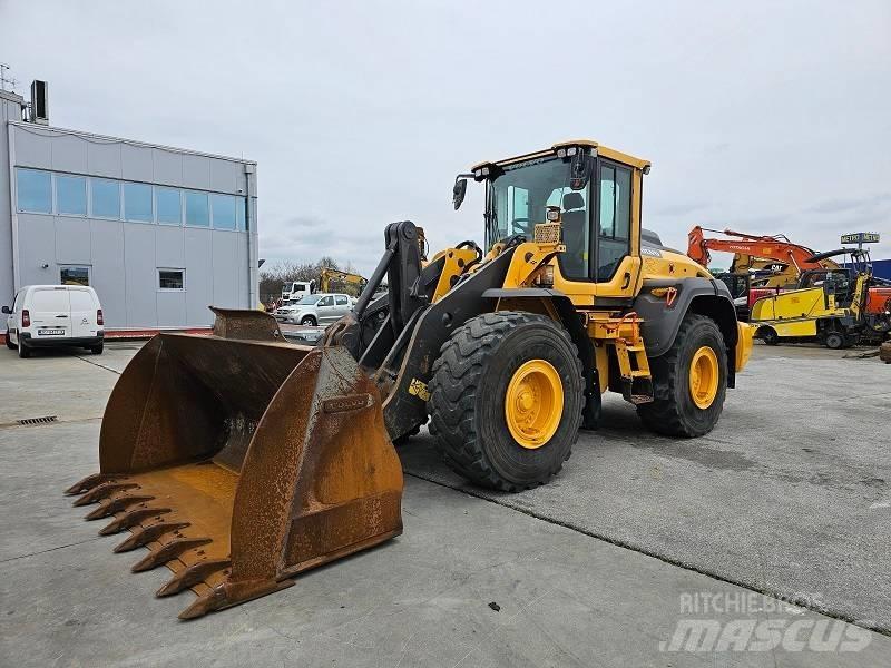 Volvo L 120 H Ładowarki kołowe