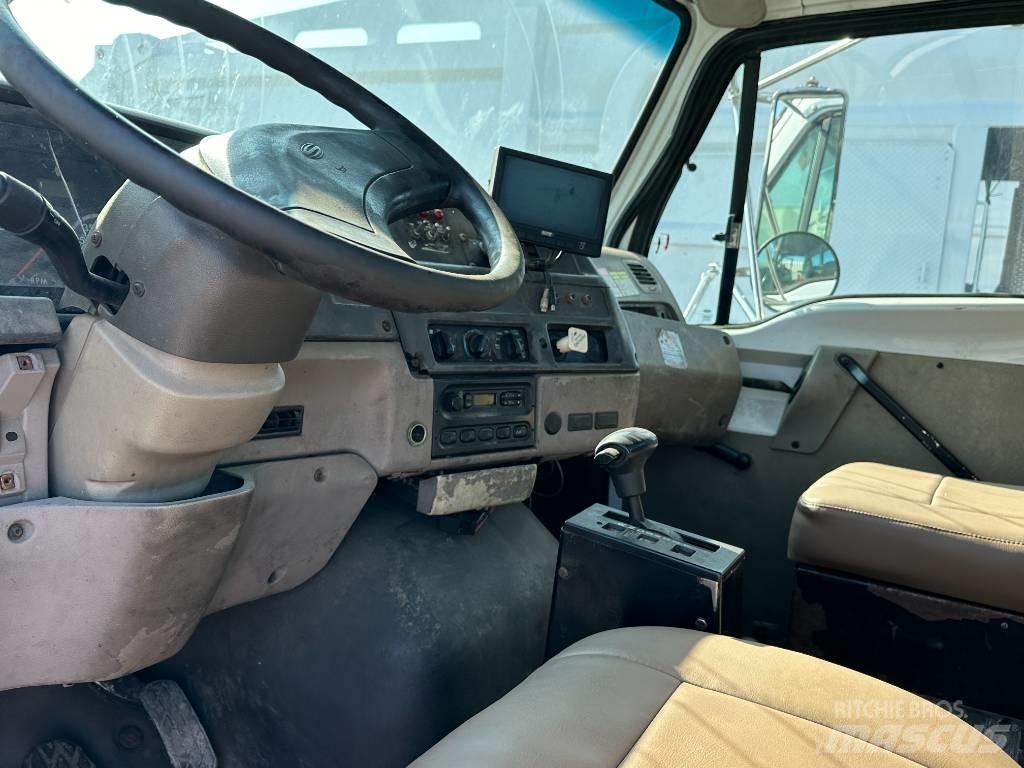 Sterling L 7500 Pojazdy pod zabudowę