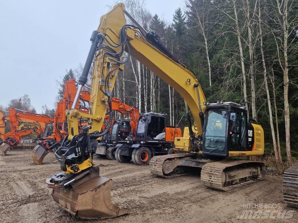 CAT 323 F L Koparki gąsienicowe